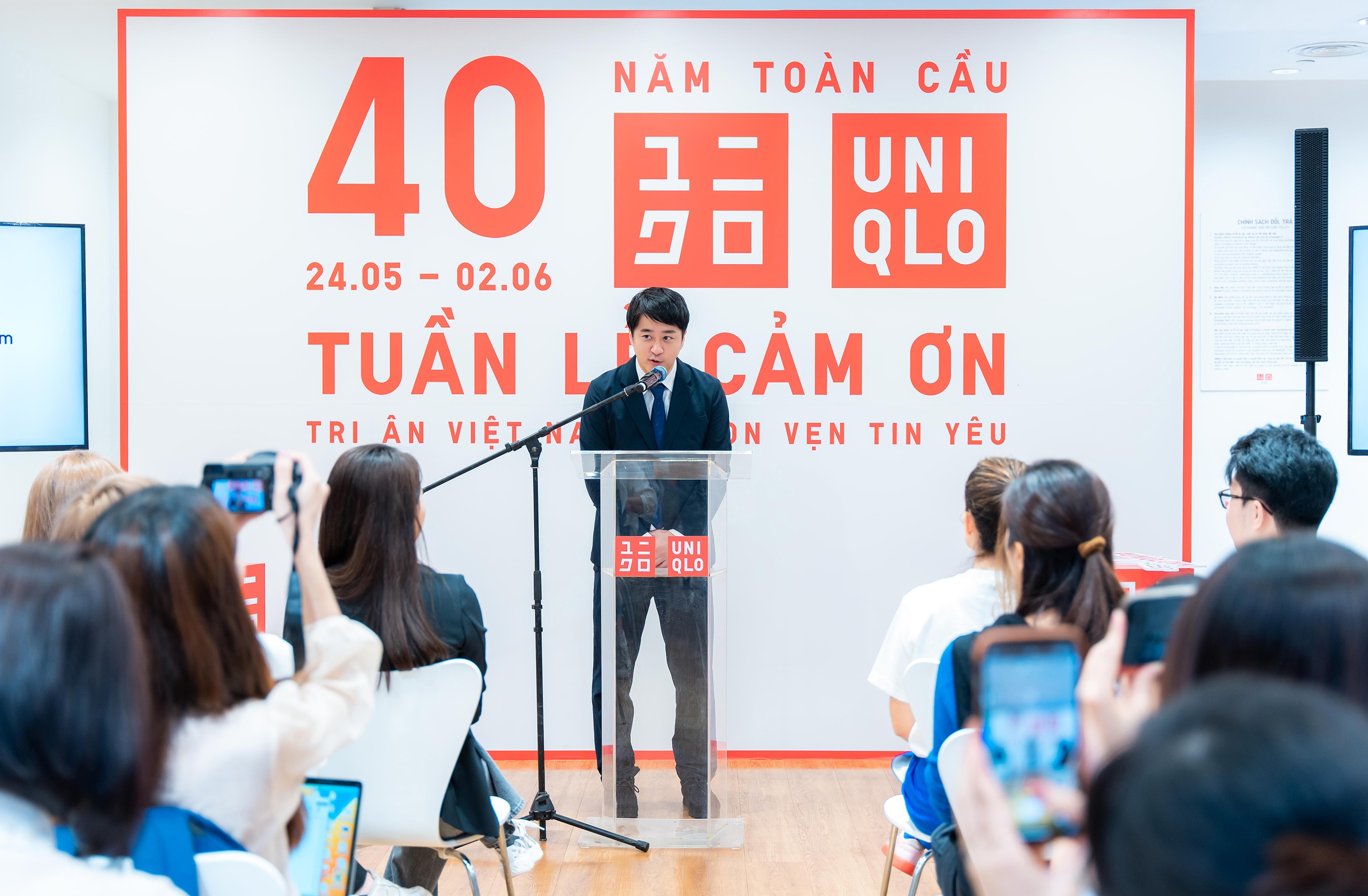 01-ong-nishida-hideki-tong-giam-doc-uniqlo-viet-nam-phat-bieu-tai-su-kien-1716287680.jpg