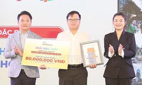 Trao giải Cuộc thi “Thiết kế mô hình check-in du lịch và biểu tượng vui du lịch Thành phố Hồ Chí Minh”