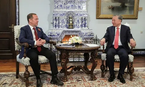 Tổng Bí thư Tô Lâm hội kiến Phó Chủ tịch Hội đồng An ninh Liên bang Nga Dmitry Medvedev