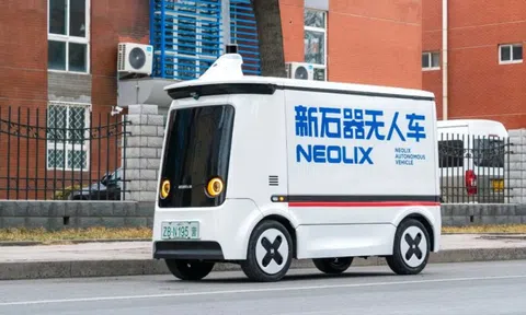 Bùng nổ xe giao hàng không người lái