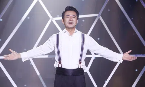 "Jang Dong Gun màn ảnh Việt" Trương Minh Cường gây bất ngờ với khả năng ca hát