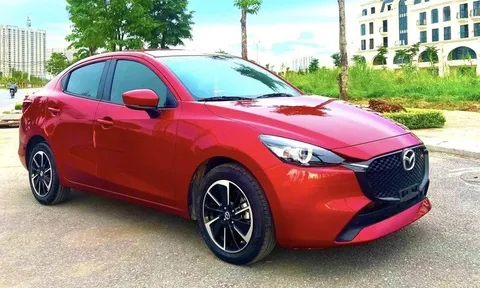 Mazda2 lần đầu bán vượt Hyundai Accent