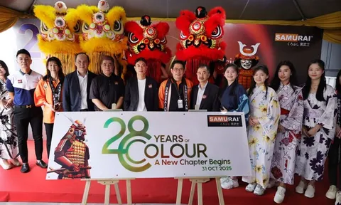 SAMURAI Paint kỷ niệm 28 năm thành công với việc ra mắt dòng sơn phun ô tô đầu tiên