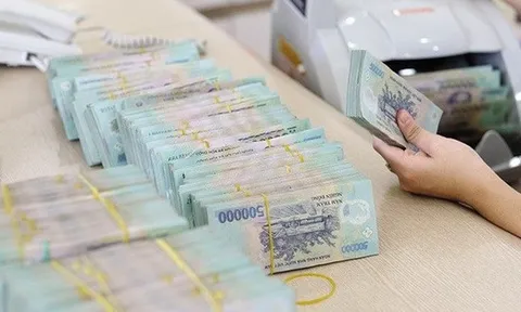 Loạt ngân hàng tăng lãi suất tiết kiệm: Nhà băng nào đang trả từ 8%/năm trở lên?