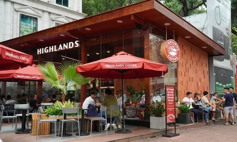 Highlands Coffee báo lãi kỷ lục 297 tỷ đồng: Vì sao chuỗi cà phê lớn nhất Việt Nam vẫn tăng tốc?