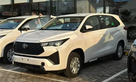 Loạt xe dự kiến ra mắt Việt Nam trong tháng 12: Có xe 7 chỗ tầm 700 triệu