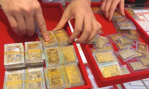 Sáng 3/12: Giá vàng thế giới giảm sâu do nhà đầu tư đồng loạt chốt lời