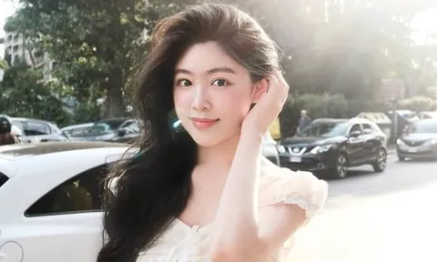 Lọ Lem - con gái Quyền Linh "gây sốt" mạng xã hội với vẻ đẹp tự nhiên