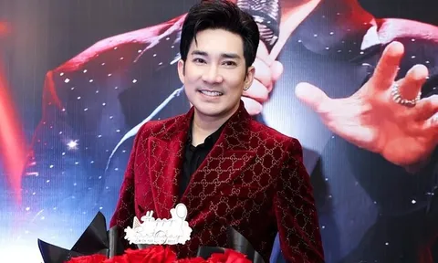 Nam ca sĩ 8X đón tuổi 45: Học cách buông bỏ để tận hưởng những điều ý nghĩa