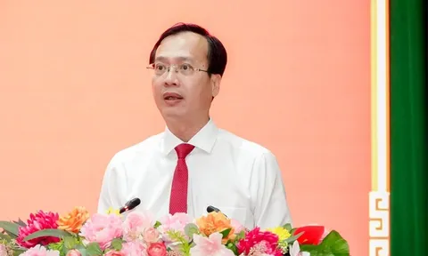 Tập trung thực hiện ba khâu đột phá chiến lược, đưa Vĩnh Long phát triển nhanh và bền vững