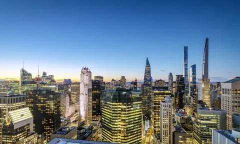 Tòa tháp chung cư chọc trời giữa trung tâm New York