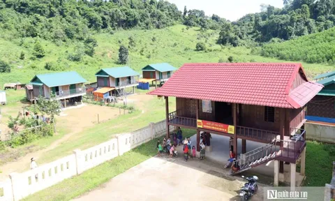 Những mái nhà kiên cố giữa đại ngàn: "Tấm khiên" che chở bản Sắt trước thiên tai