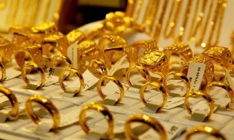 Sáng 30/1: Giá vàng thế giới nhanh chóng lấy lại đà tăng, quay về mốc 5.400 USD/ounce; vàng trong nước vẫn neo ở mức cao