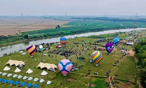 Hà Nội lựa chọn phát triển du lịch theo cách "có trách nhiệm với di sản cha ông"