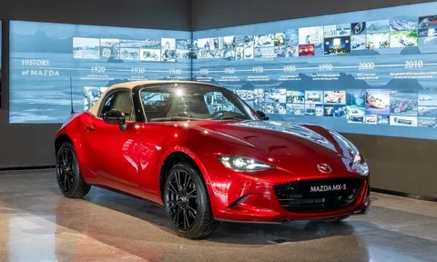Mazda đưa MX-5 trở lại Việt Nam sau 14 năm, giá dự kiến hơn 1,3 tỷ đồng