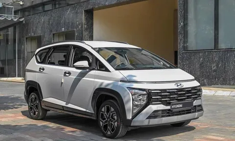 Đối thủ Mitsubishi Xpander xả kho: Hyundai Stargazer giảm tới 96 triệu đồng