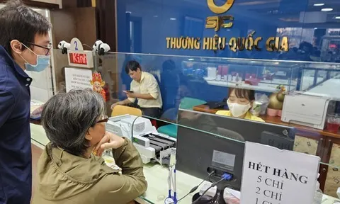 Tối 10-2, giá vàng miếng SJC gây bất ngờ trên thị trường tự do