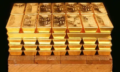 Giá vàng tăng kỷ lục, KSV gánh lỗ cho công ty con