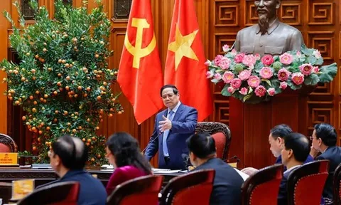 Thủ tướng họp với Ngân hàng Nhà nước, Bộ Tài chính về điều hành chính sách tiền tệ, tài khóa