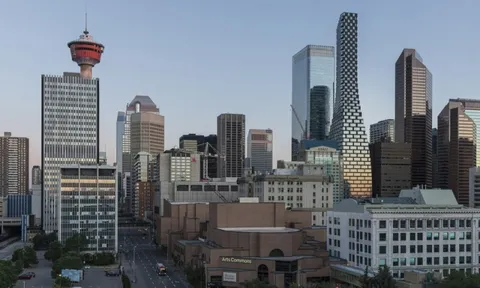 Tòa tháp có thiết kế uốn lượn tại Canada