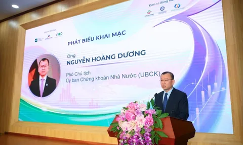 Phó Chủ tịch UBCKNN Nguyễn Hoàng Dương: "Đại hội đồng cổ đông không chỉ là nghĩa vụ cần hoàn thành, mà là cơ hội để xây dựng lòng tin và truyền tải tầm nhìn"