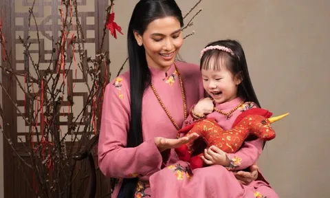 "Mỹ nhân ăn chay", U40 nhan sắc thăng hạng vừa công khai con gái 4 tuổi