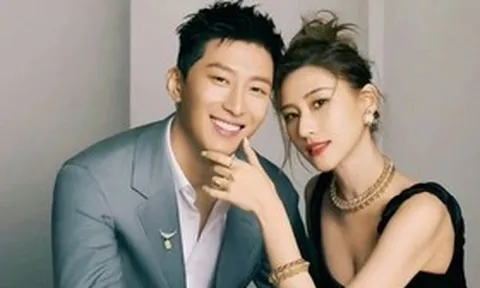 Sau loạt tin đồn ly hôn, tài tử Đậu Kiêu lại tình tứ bên vợ là ái nữ tỷ phú