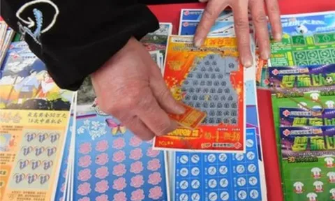 Trúng xổ số 65 tỷ đồng, người đàn ông đánh mất tất cả chỉ sau vài năm