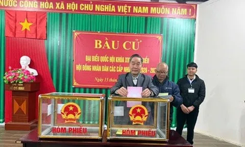 Cử tri Làng Nủ đi bầu cử với niềm tin mới