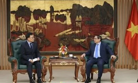 Thủ tướng đề nghị Hàn Quốc chia sẻ kinh nghiệm quản trị năng lượng