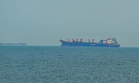 Các tàu và thuyền viên Việt Nam qua eo biển Hormuz vẫn an toàn