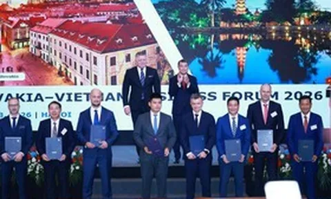 Thủ tướng Robert Fico: Tạo điều kiện tốt nhất cho doanh nghiệp Việt Nam đầu tư vào Slovakia