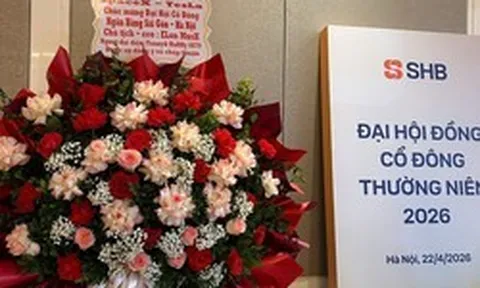 ĐHCĐ SHB: Hơn 3.000 cổ đông được nhận quà, SpaceX - Tesla của Elon Musk gửi hoa chúc mừng