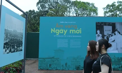 Gợi lại ký ức sau ngày thống nhất qua ảnh tư liệu quý