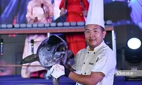 Tận mắt xem phi lê cá ngừ đại dương 50 kg phục vụ du khách ở Đắk Lắk
