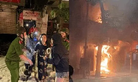 Hà Nội: Quán cháo nổi tiếng ở Hàng Vôi cháy ngùn ngụt lúc nửa đêm