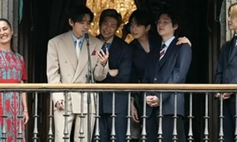 Lịch sử gọi tên BTS: 7 thành viên gặp gỡ Tổng thống Mexico, còn nhận "đặc quyền" mở fanmeeting 50.000 người ngay tại Cung điện Quốc gia