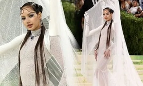 Bức ảnh trị giá 518 tỷ đồng của Lisa ở Met Gala
