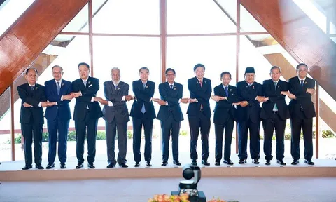 Thủ tướng: ASEAN phải đi trước, dẫn dắt, và định hình thay đổi