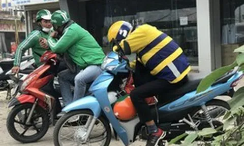 Phó Giám đốc BHXH TP.HCM: Xã hội sẽ phải chịu gánh nặng nếu người chạy xe ôm công nghệ không được tham gia BHXH, bảo hiểm tai nạn lao động...