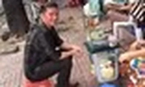 Nam ca sĩ nổi đình đám một thời sau 3 tháng đi bán cà phê ở tuổi 55: "Uống bao nhiêu là nước ấy"