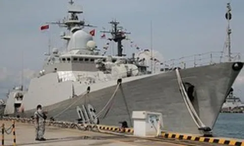 Tàu chiến hạm mặt nước hiện đại nhất Việt Nam: Có pháo hạm tầm bắn 15km, bệ phóng tên lửa 130km, ống phóng ngư lôi…