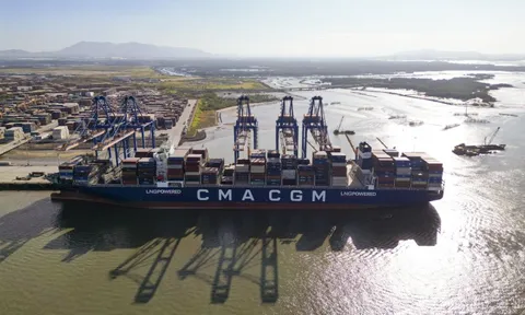 TP.HCM: Từ 'điểm xếp dỡ lớn' đến trung tâm logistics tầm cỡ khu vực