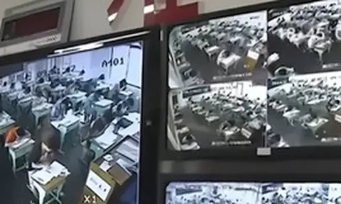 Nam sinh giỏi nhất trường thi ĐH đạt điểm thấp không ngờ, giáo viên xin trích xuất camera rồi phát hiện cậu nộp 3 tờ giấy trắng