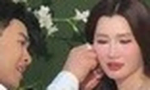 Nam ca sĩ lấy mẹ đơn thân là doanh nhân: "Quấn quýt như đôi chim", xa là nhớ, 24h chỉ bên nhau