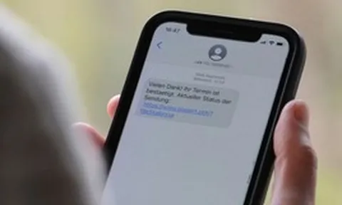 Người phụ nữ nhận được email kỳ lạ lúc 1 giờ 37 sáng với nội dung khiến cô ngay lập tức hoảng loạn