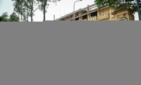 Đề xuất về xử lý trụ sở công không ai nhận