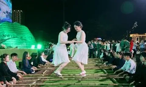 Dàn ca sĩ hàng đầu Việt Nam đổ bộ về Thái Nguyên, thêm 1 kỷ lục Việt Nam chính thức được xác lập