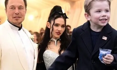 Grimes, người phụ nữ kỳ lạ sinh con cho tỷ phú Elon Musk: Tự phẫu thuật nhãn cầu, đóng thuyền chở gà và làm nhạc về ngày tận thế