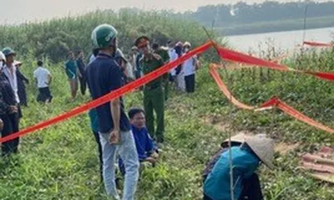5 học sinh đuối nước trên sông Lô
